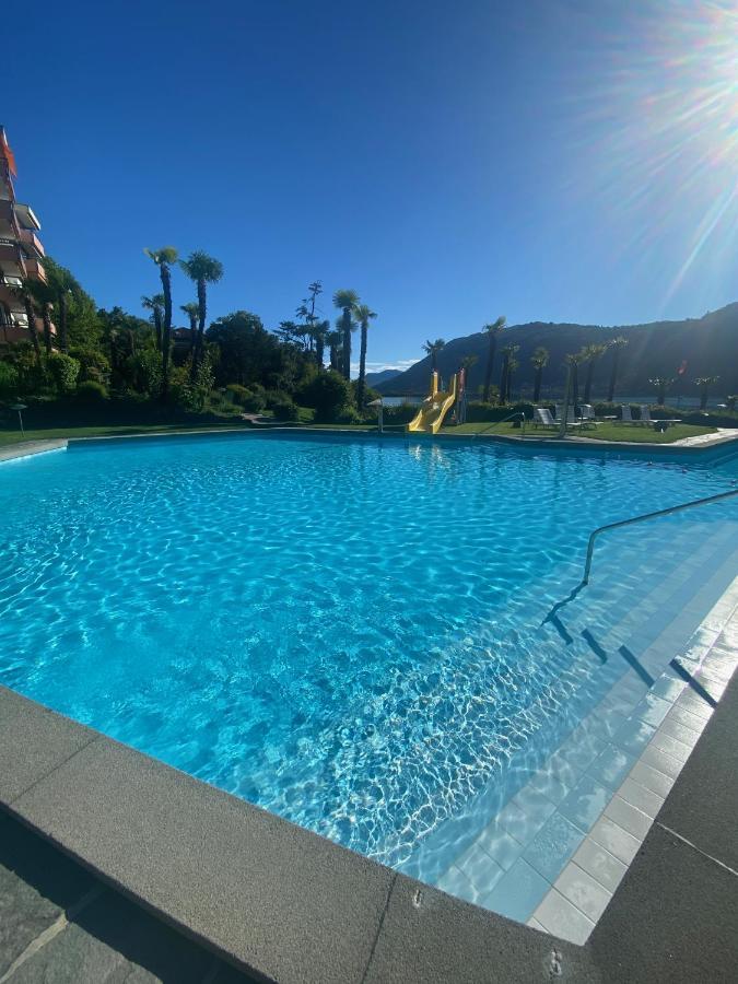 Holiday On The Lake Lugano Bissone Exterior photo